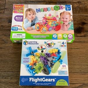 2 gear building sets, new, never opened